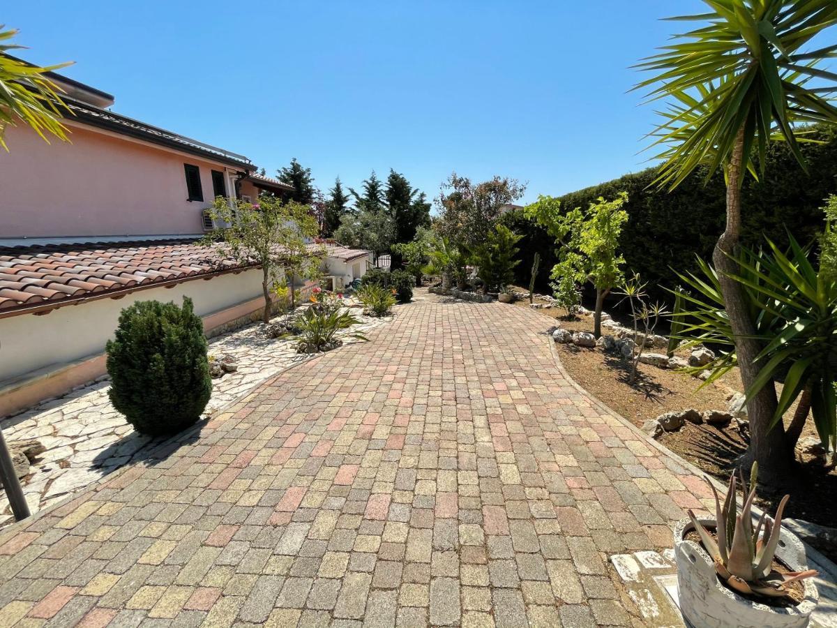 Villa Arenella Vieste Eksteriør billede